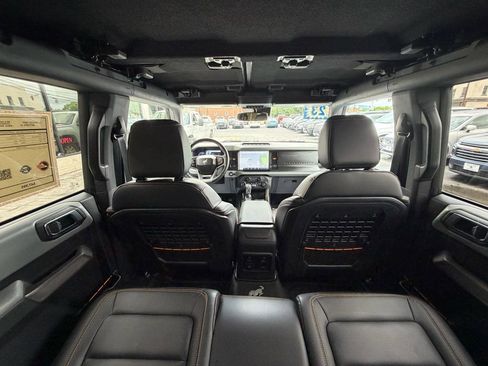 Used 2023 Ford Bronco Badlands AWD/4WD image 24