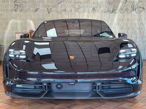 Used 2020 Porsche Taycan Turbo S image 3