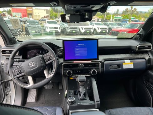 New 2026 Toyota 4Runner 4WD image 22