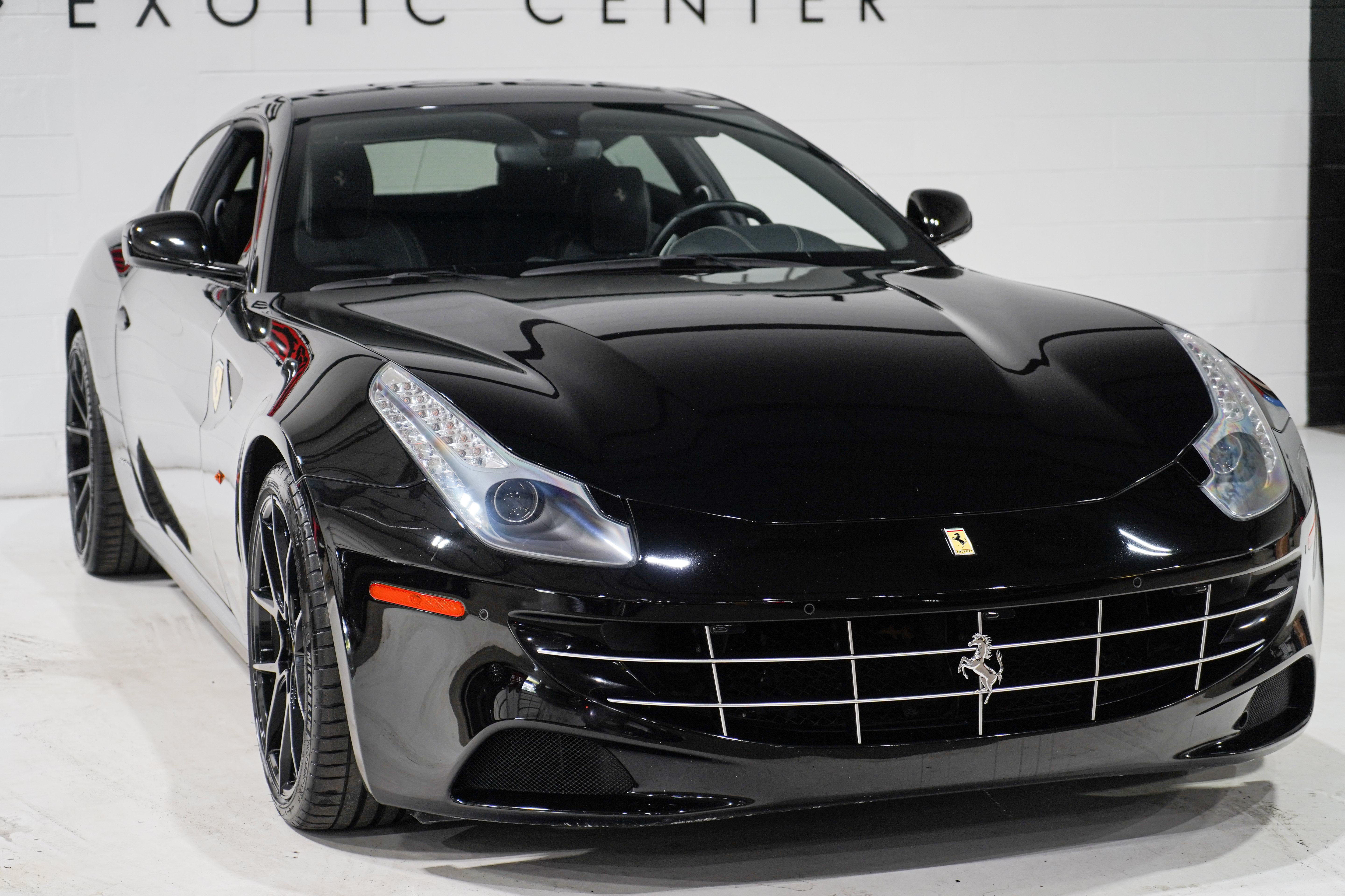 Used 2014 Ferrari FF AWD/4WD image 30