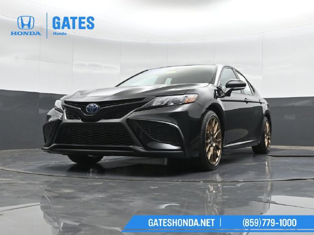 Used 2024 Toyota Camry SE w/ Convenience Package FWD image 38