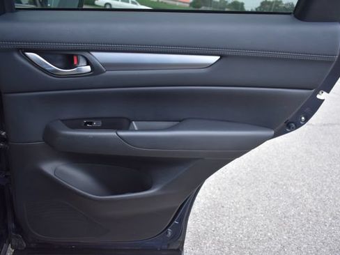 Used 2020 MAZDA CX-5 Touring FWD image 40