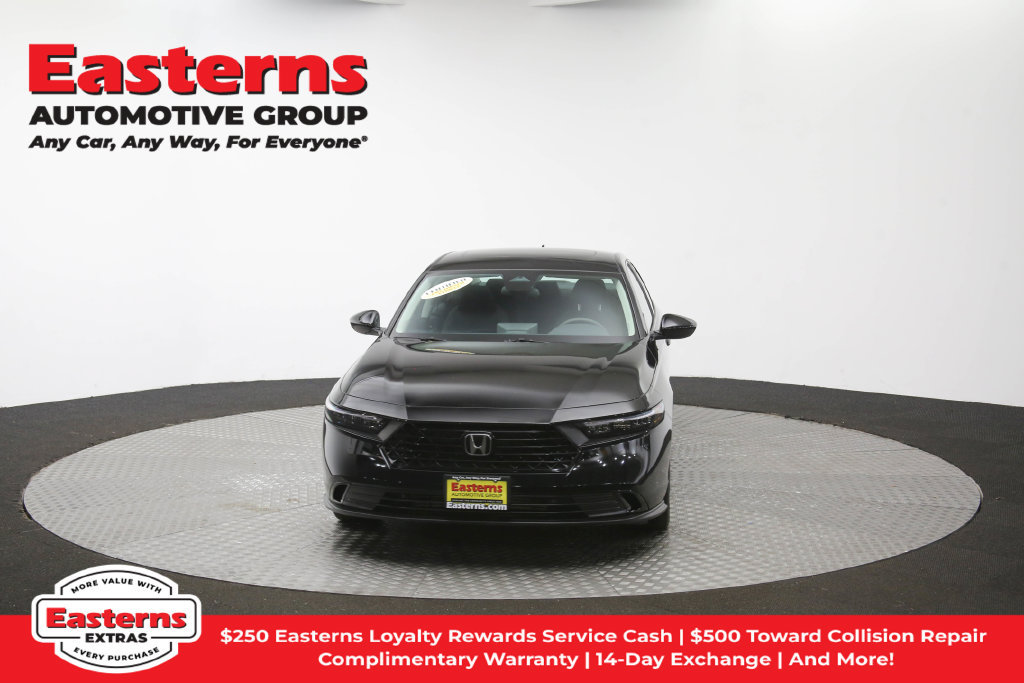 Used 2025 Honda Accord SE image 48