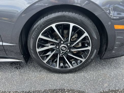 Used 2021 Hyundai Sonata Limited FWD image 13