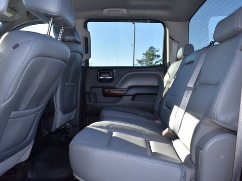 Used 2015 GMC Sierra 1500 SLT w/ SLT Crew Cab Value Package image 11