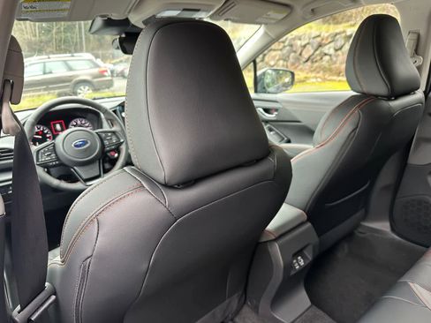 New 2026 Subaru Crosstrek 2.5i Limited w/ Crosstrek Mirror Package image 9