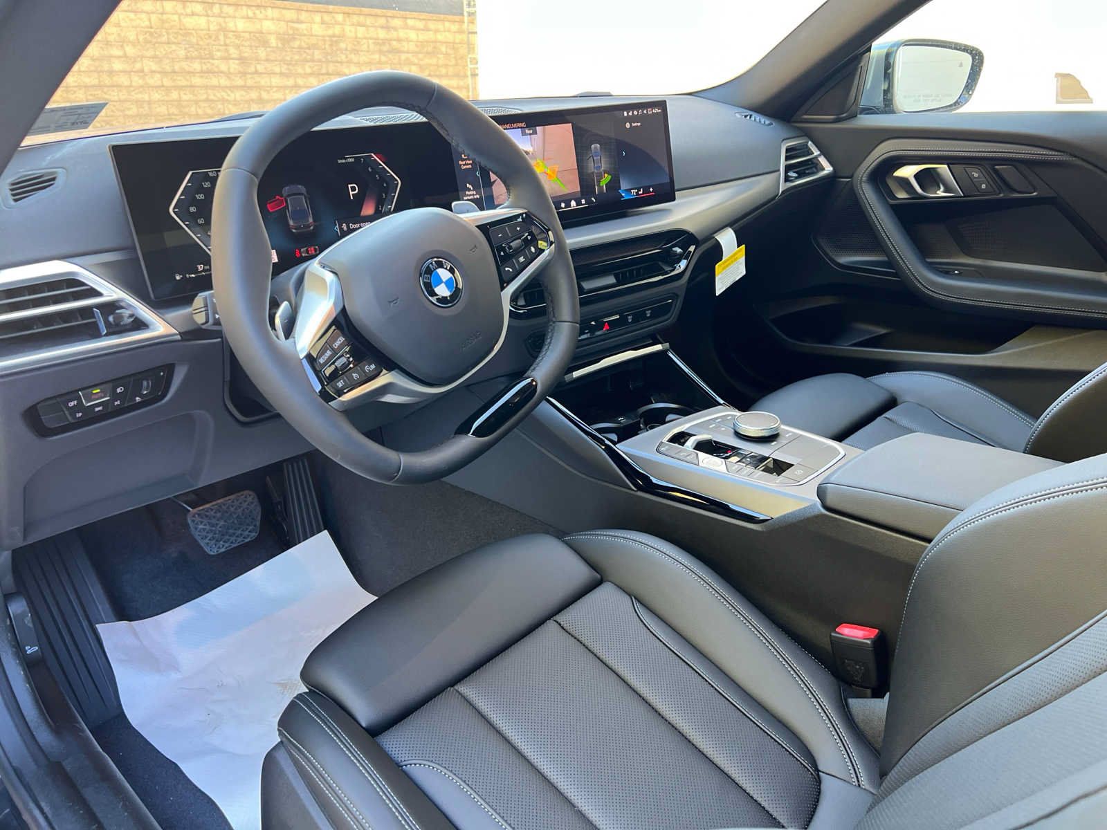 Used 2025 BMW 230i xDrive Coupe w/ Convenience Package AWD/4WD image 9