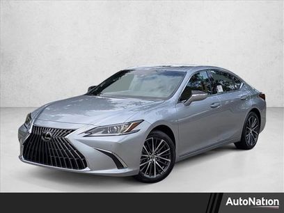 New 2025 Lexus ES 350 w/ Premium Package