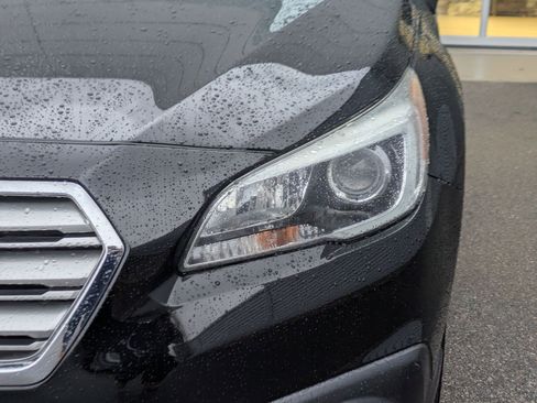 Used 2017 Subaru Outback 3.6R Limited image 10