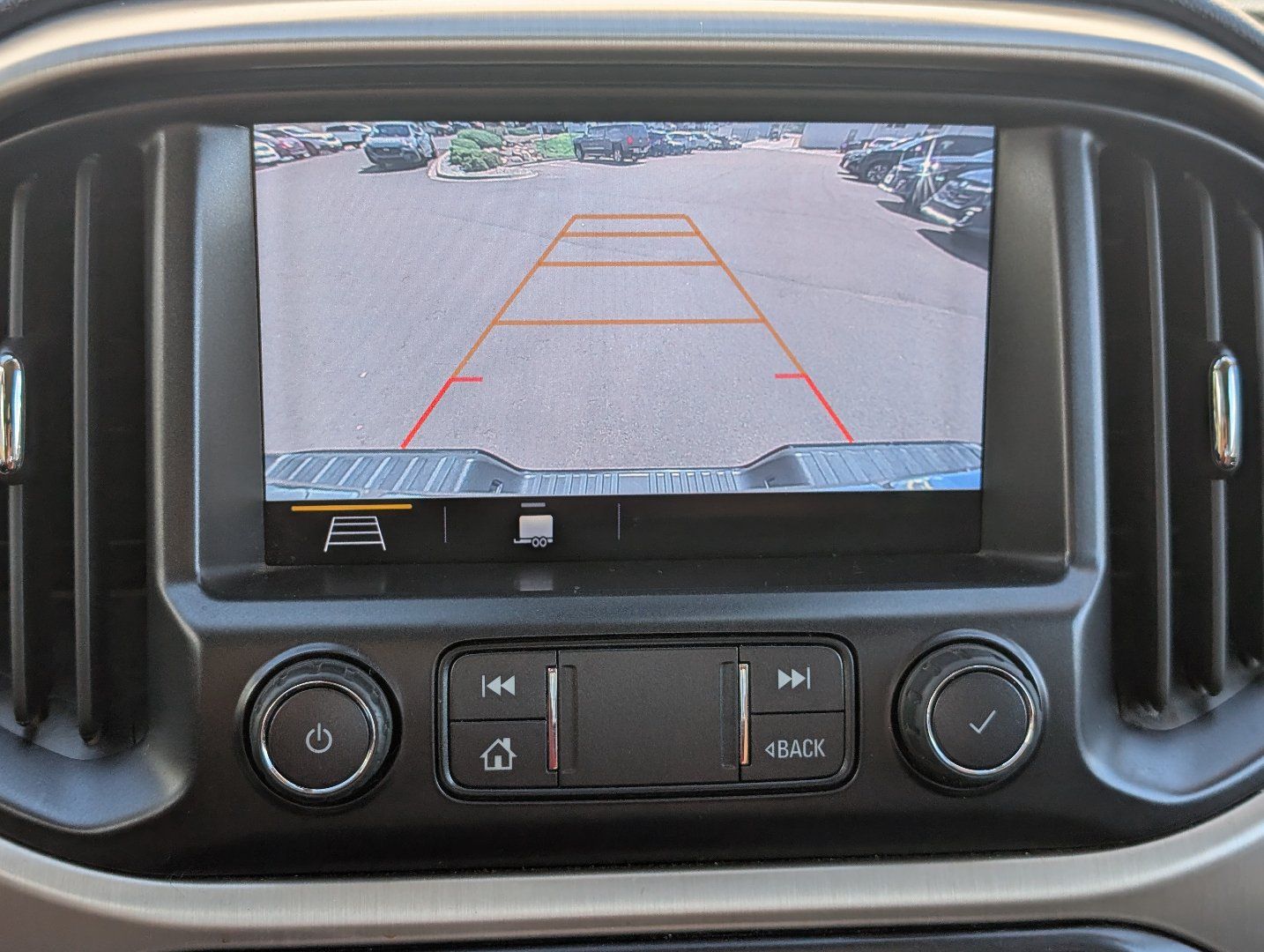 Used 2020 GMC Canyon Denali AWD/4WD image 16