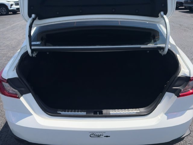 Used 2025 Toyota Camry SE w/ Convenience Package FWD image 22