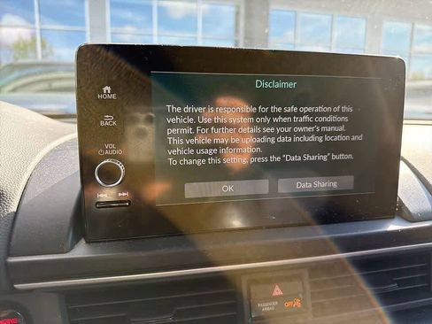 Used 2023 Honda Pilot Touring image 23