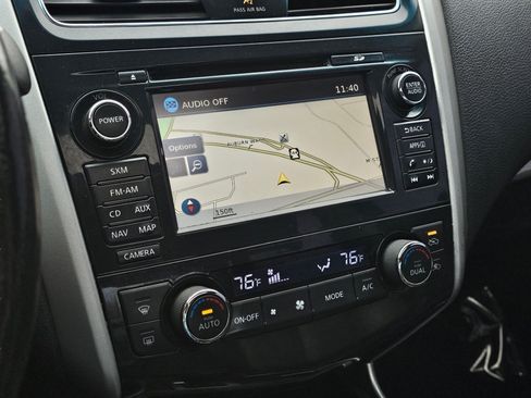 Used 2015 Nissan Altima 3.5 SL FWD image 9