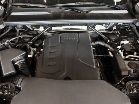New 2026 Audi Q5 Premium AWD/4WD image 4