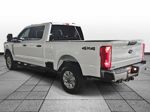 Used 2024 Ford F250 XLT image 7