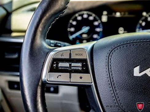 Used 2023 Kia Telluride SX Prestige AWD/4WD image 30