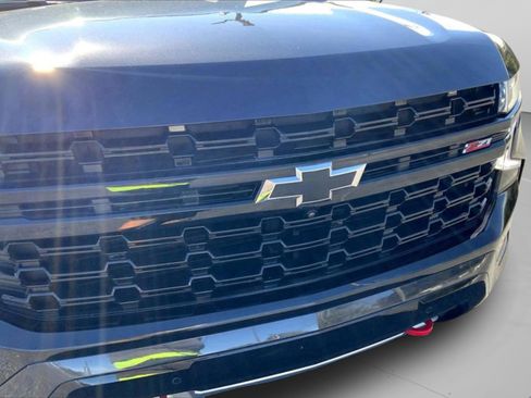 Used 2023 Chevrolet Tahoe Z71 w/ Luxury Package image 32