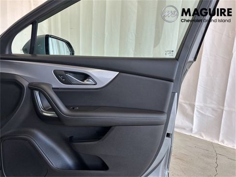 Used 2023 Chevrolet Blazer LT w/ Convenience Package image 17