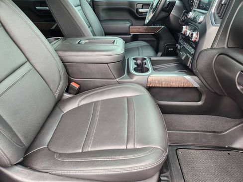 Used 2022 GMC Sierra 2500 Denali AWD/4WD image 15