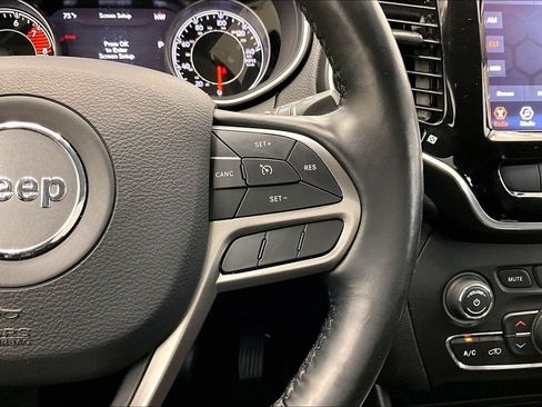 Used 2020 Jeep Cherokee Limited AWD/4WD image 20