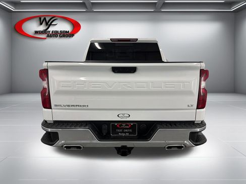 Used 2023 Chevrolet Silverado 1500 LT AWD/4WD image 7