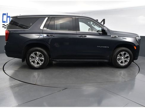 Used 2023 GMC Yukon SLE w/ Gmc Pro Safety Plus Package image 6
