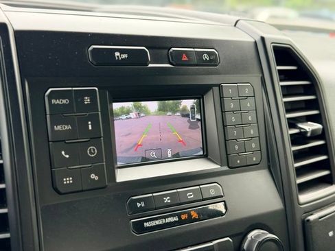Used 2019 Ford F150 XL w/ Equipment Group 101A Mid AWD/4WD image 13