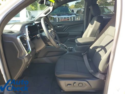 Used 2024 GMC Canyon Elevation w/ Convenience Package RWD image 17