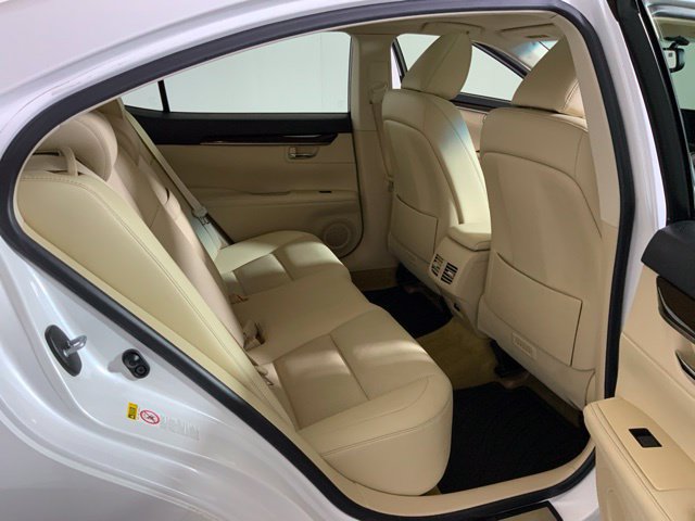 Used 2014 Lexus ES 350 w/ Premium Package FWD image 40
