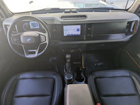 Used 2023 Ford Bronco Badlands w/ Sasquatch Package image 15