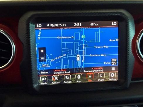 Used 2020 Jeep Gladiator Rubicon AWD/4WD image 15
