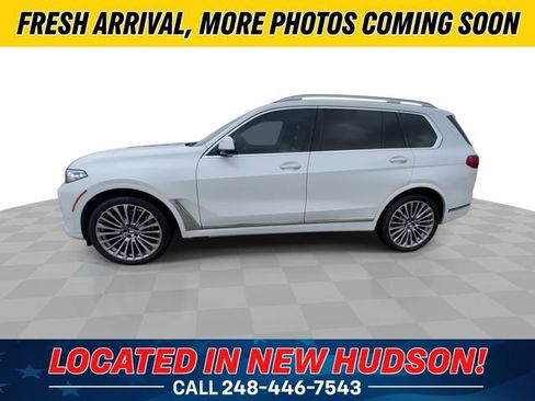 Used 2022 BMW X7 xDrive40i w/ Premium Package AWD/4WD image 7