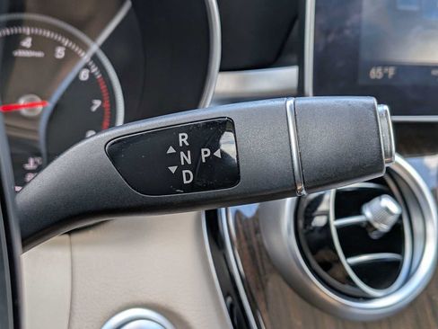 Used 2017 Mercedes-Benz C 300 4MATIC Sedan image 39