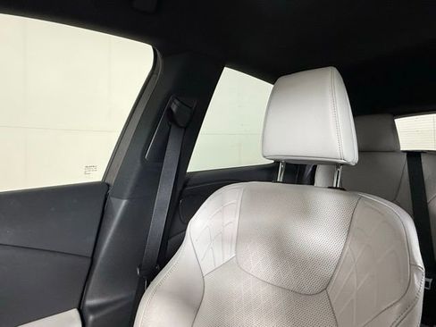 Used 2025 Lexus RX 350 w/ Convenience Package image 21