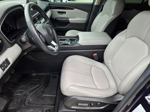 Certified 2025 Honda Pilot EX-L image 14