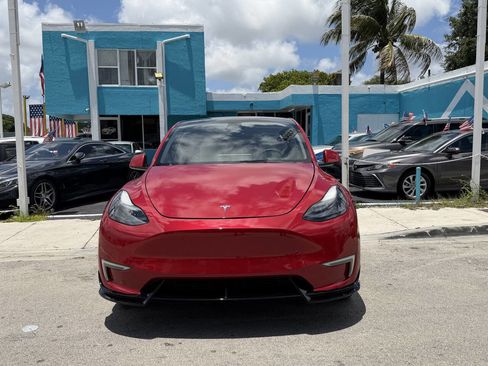 Used 2023 Tesla Model Y Long Range AWD/4WD image 4