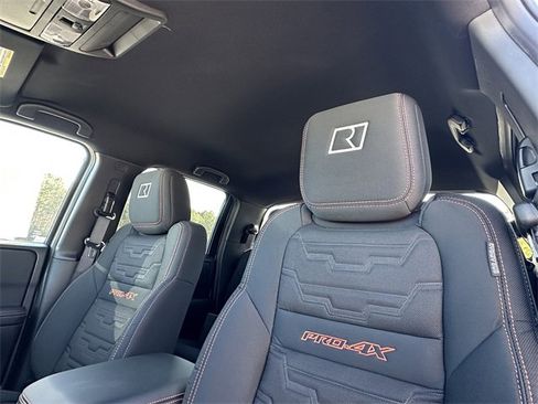 New 2026 Nissan Frontier PRO-4X w/ Pro-4x Convenience Package image 21