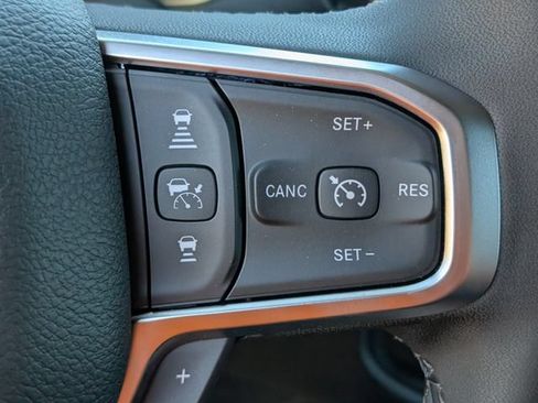 New 2026 RAM 2500 Big Horn AWD/4WD image 20