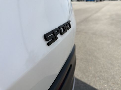 Certified 2025 Honda HR-V Sport image 41