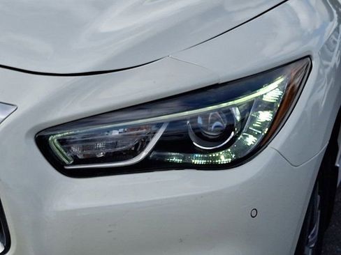 Used 2019 INFINITI QX60 Luxe w/ Essential Package image 12