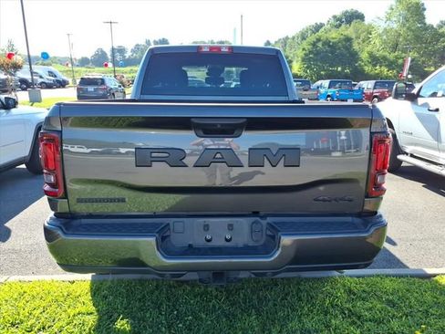Used 2026 RAM 2500 Big Horn AWD/4WD image 7