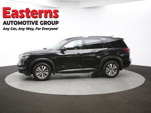 Used 2022 Nissan Pathfinder SL image 61