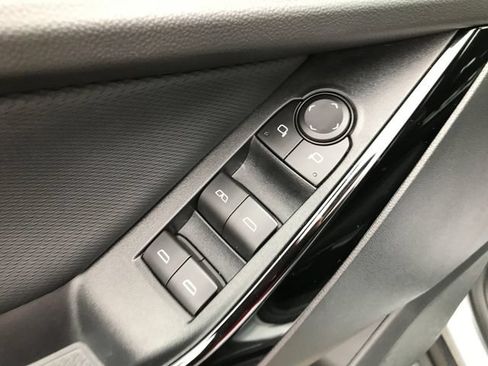 Certified 2026 Chevrolet Equinox LT AWD/4WD image 18