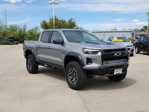 New 2026 Chevrolet Colorado ZR2 w/ Technology Package AWD/4WD image 1
