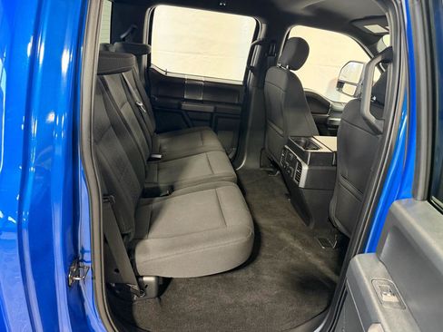 Used 2018 Ford F150 XLT w/ Equipment Group 302A Luxury AWD/4WD image 14