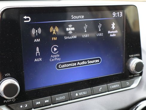 Used 2023 Nissan Sentra SV FWD image 8