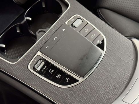 Used 2022 Mercedes-Benz GLC 300 4MATIC image 29