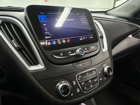 Used 2023 Chevrolet Malibu LT image 23
