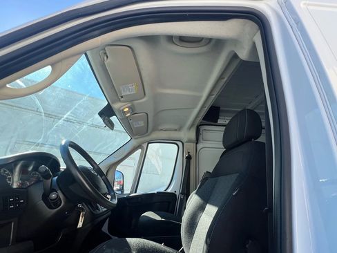 Used 2021 RAM ProMaster 2500 w/ Interior LED Lighting Group FWD image 28
