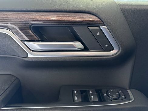 Certified 2026 Chevrolet Silverado 1500 RST AWD/4WD image 22
